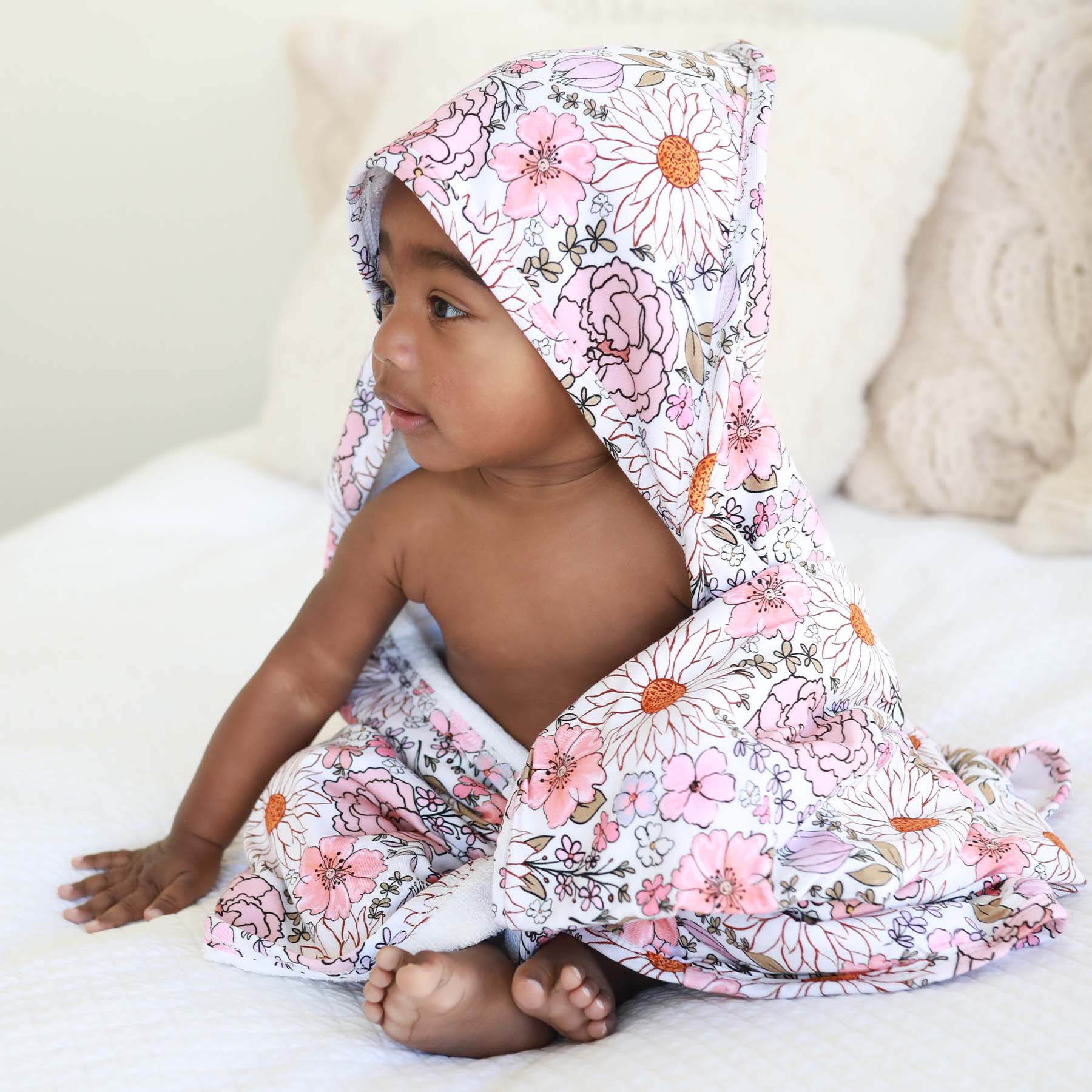 Baby Bamboo Hooded Towels - Image 5