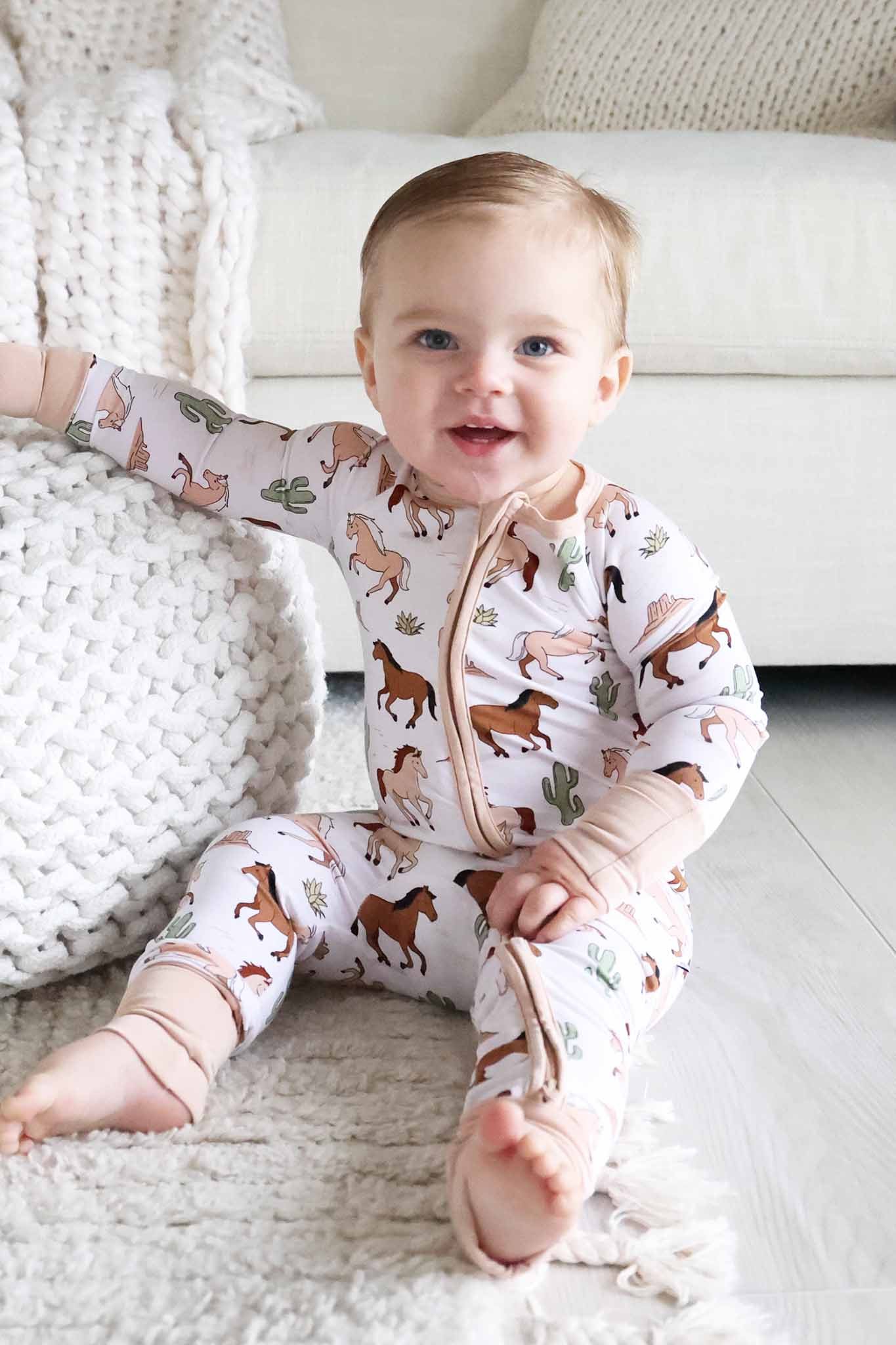 Convertible Zip Romper | Pony Club Neutral - Image 3
