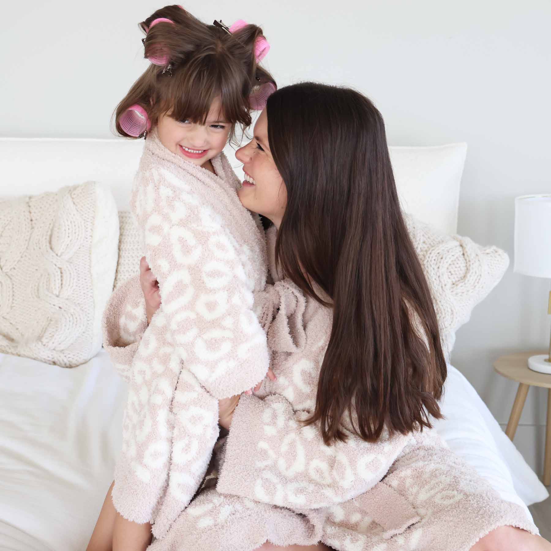 CuddleLane™ Adult Robe | Leopard - Image 6