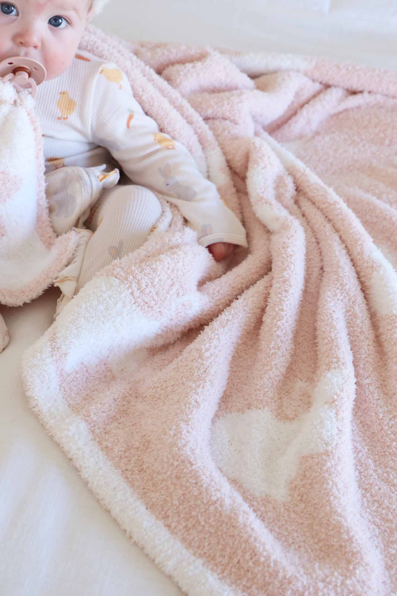 CuddleLane™ Luxe Blankets | Bunny Foo Foo - Image 5