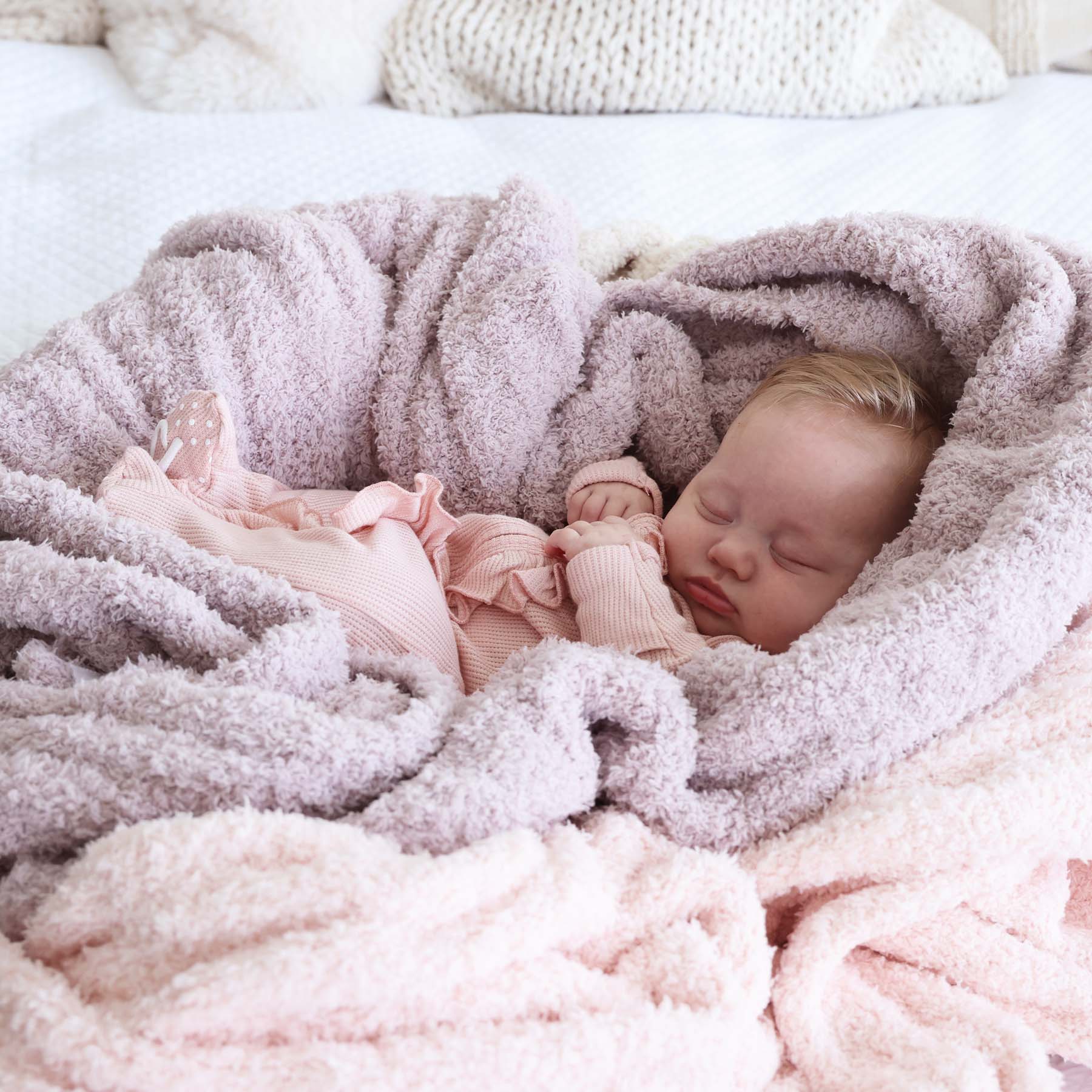 CuddleLane™ Luxe Blankets | Dusty Purple - Image 3