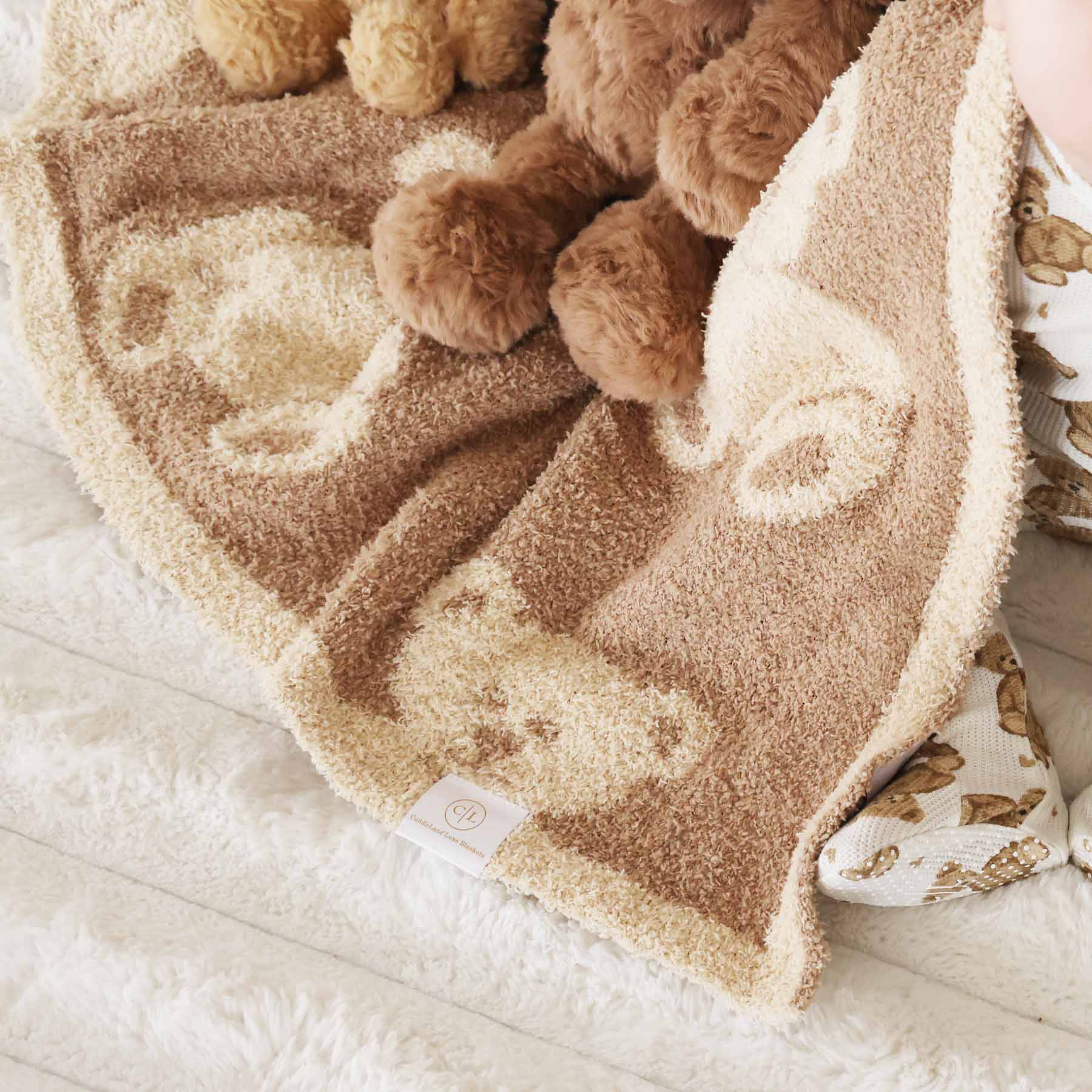 CuddleLane™ Luxe Blankets | Teddy Bears - Image 4