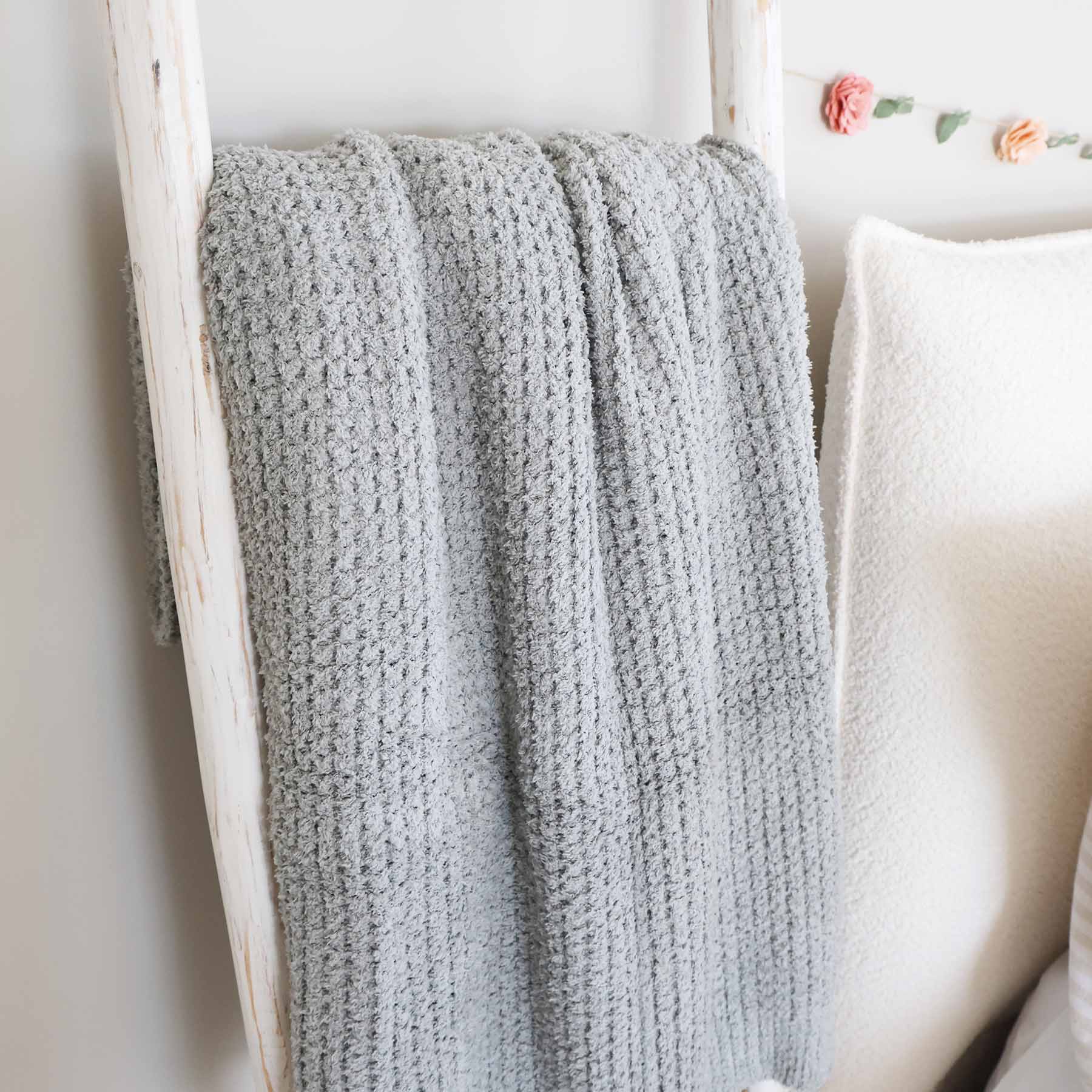 CuddleLane™ Luxe Waffle Blankets | Moon - Image 4