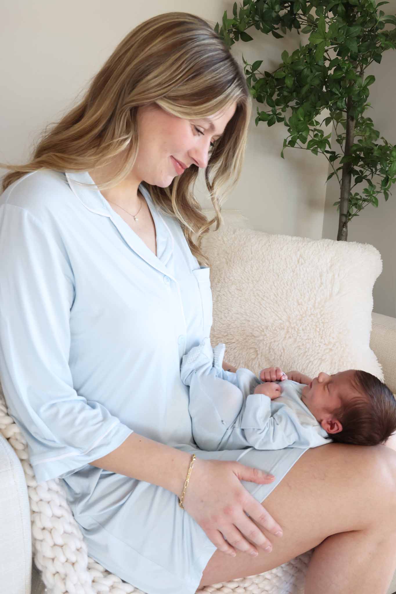 Labor & Delivery Nightgown | Baby Blue - Image 8