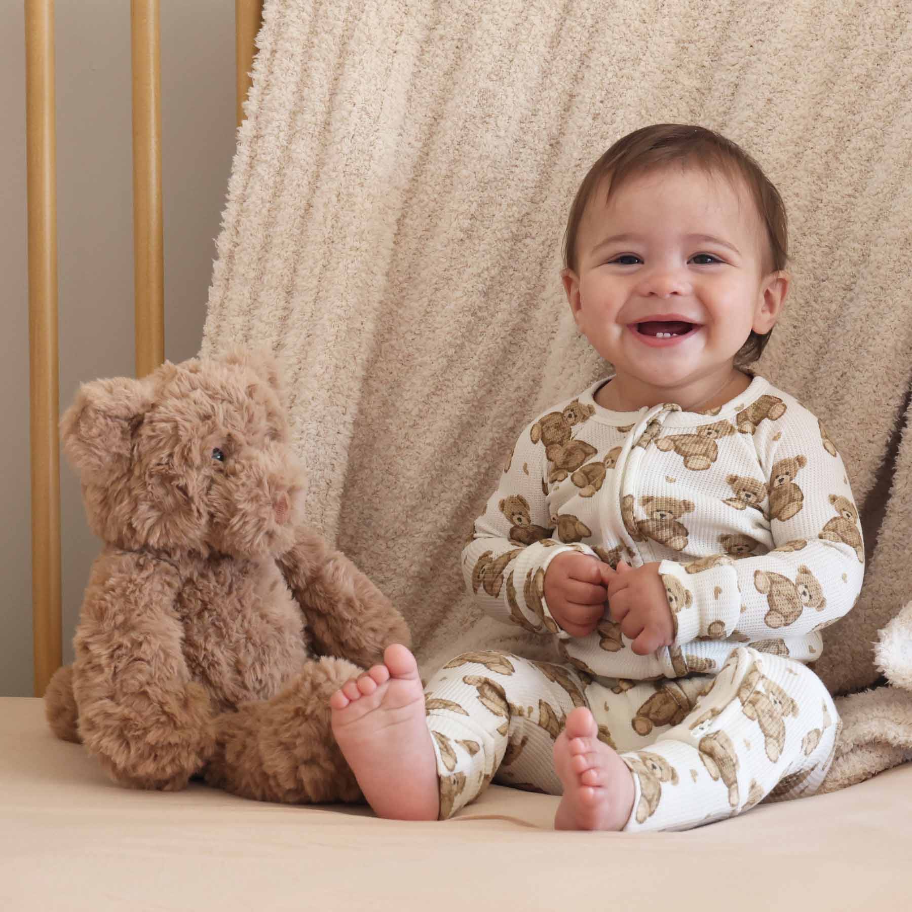Large Cuddle Plush Friends | Brody Bear - Image 5