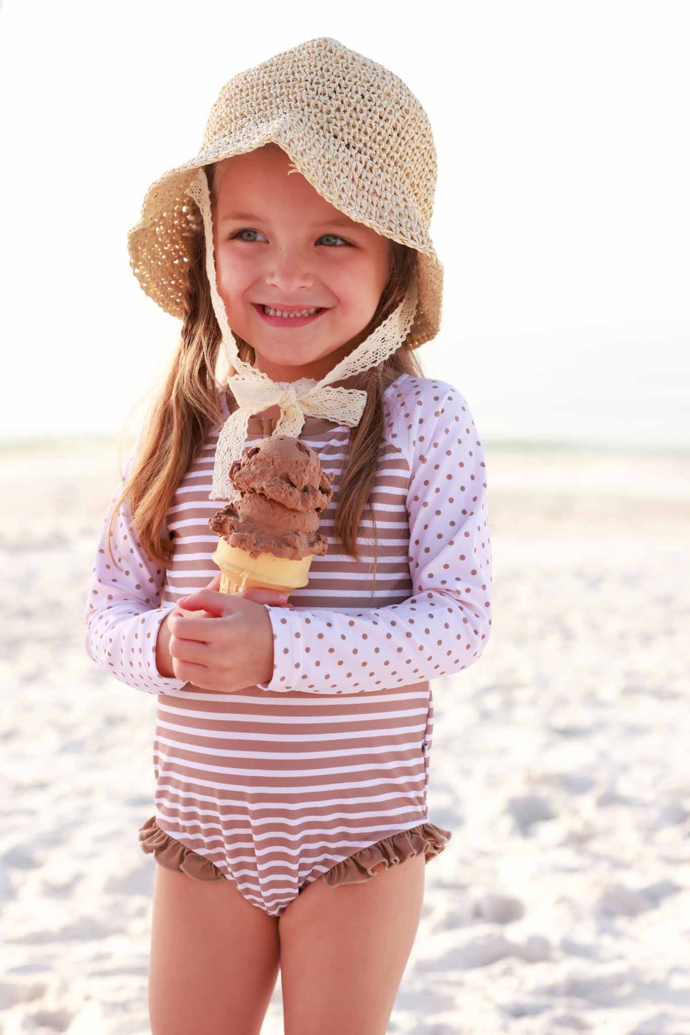 Long Sleeve Rash Guard with Front Zipper | Sandy Stripes - Image 16