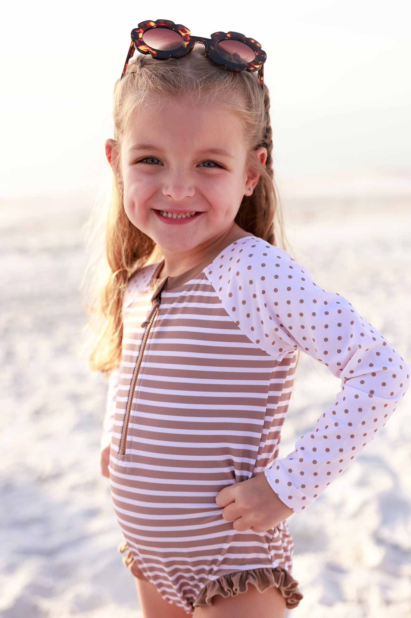 Long Sleeve Rash Guard with Front Zipper | Sandy Stripes - Image 22