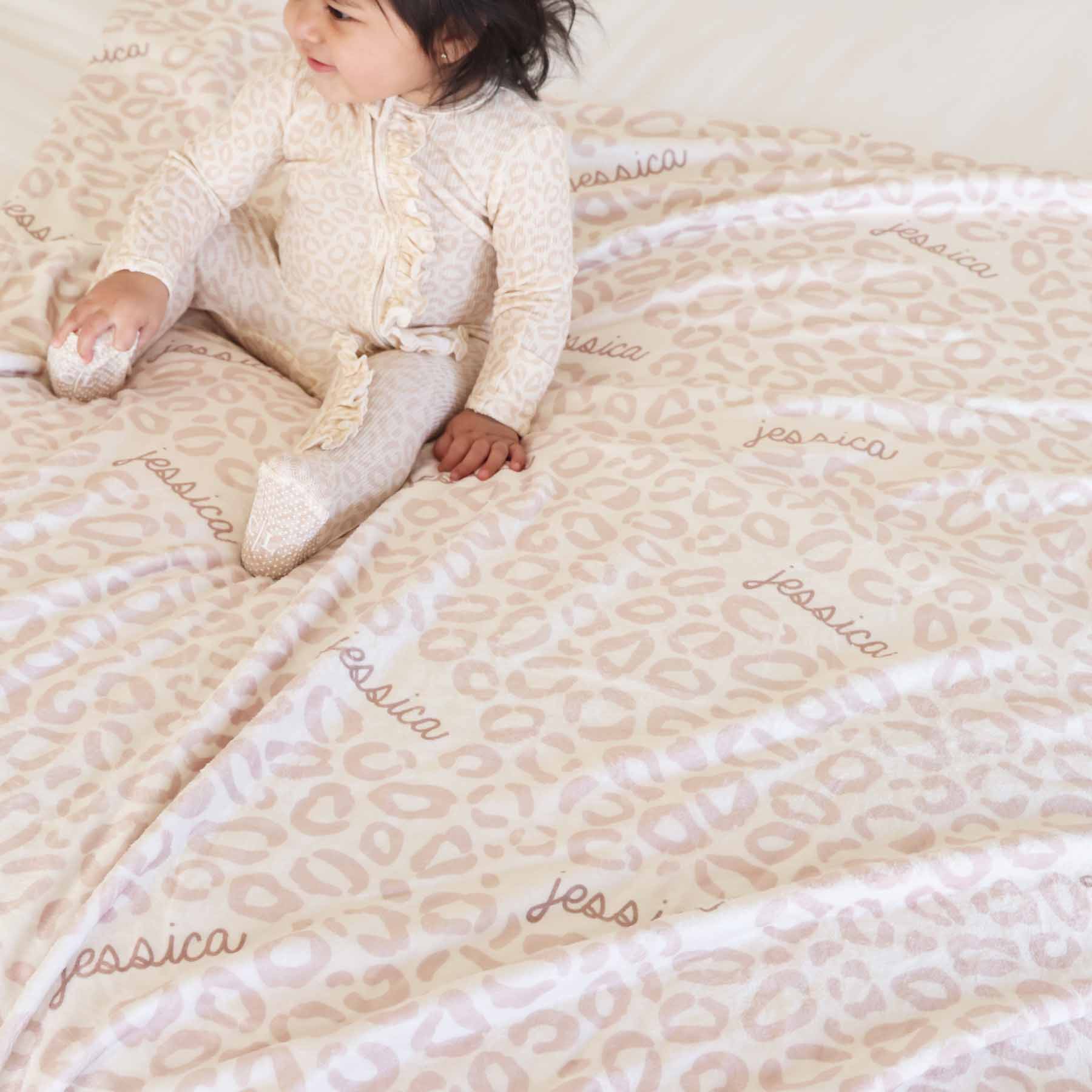 Lovely Leopard Personalized Kids Blanket - Image 2