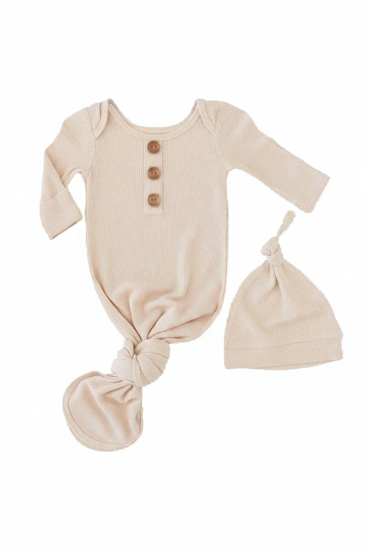 Oatmeal Bamboo Waffle Newborn Baby Knot Gown & Hat Set - Image 2
