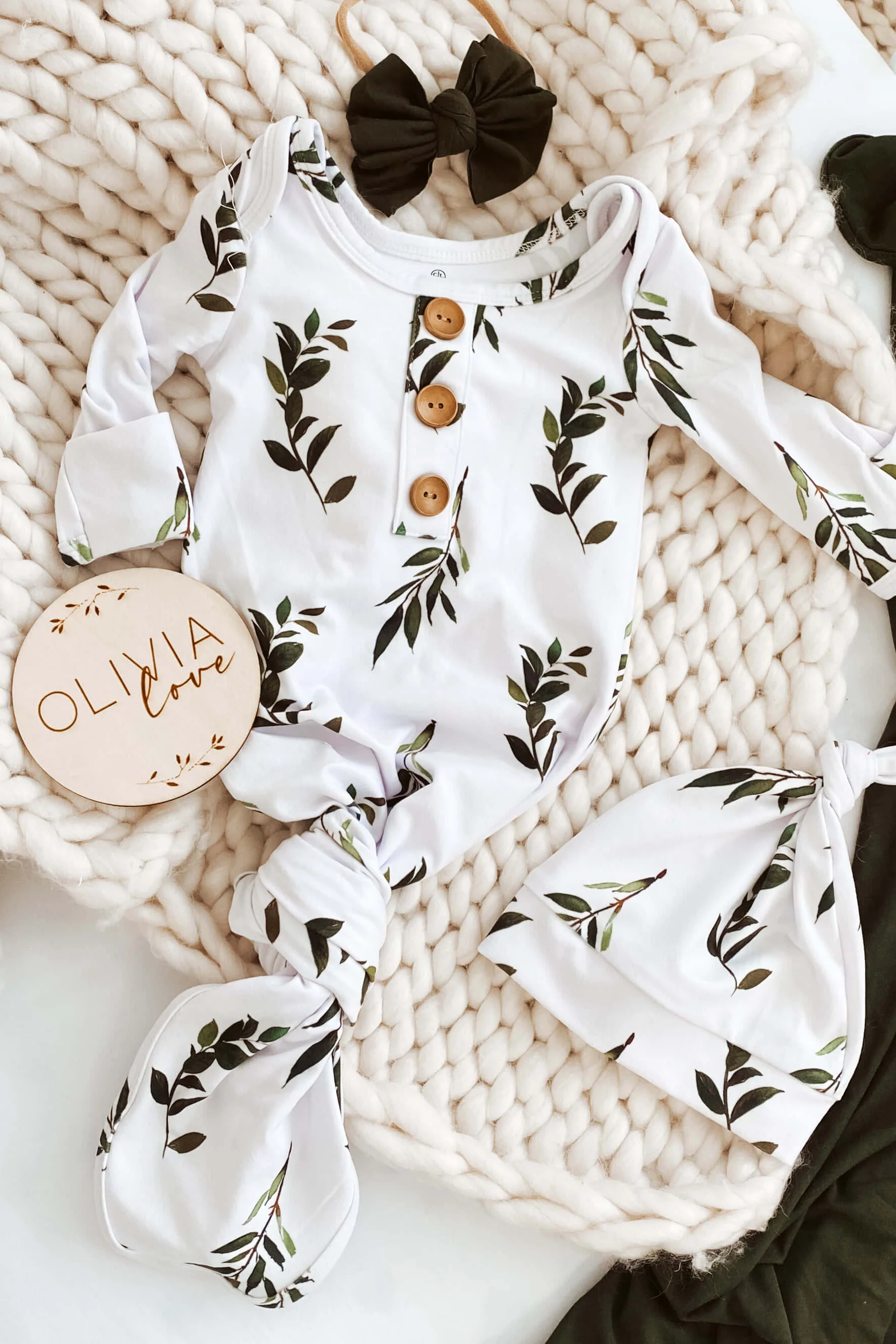 Olive Leaf Newborn Baby Knot Gown & Hat Set - Image 3