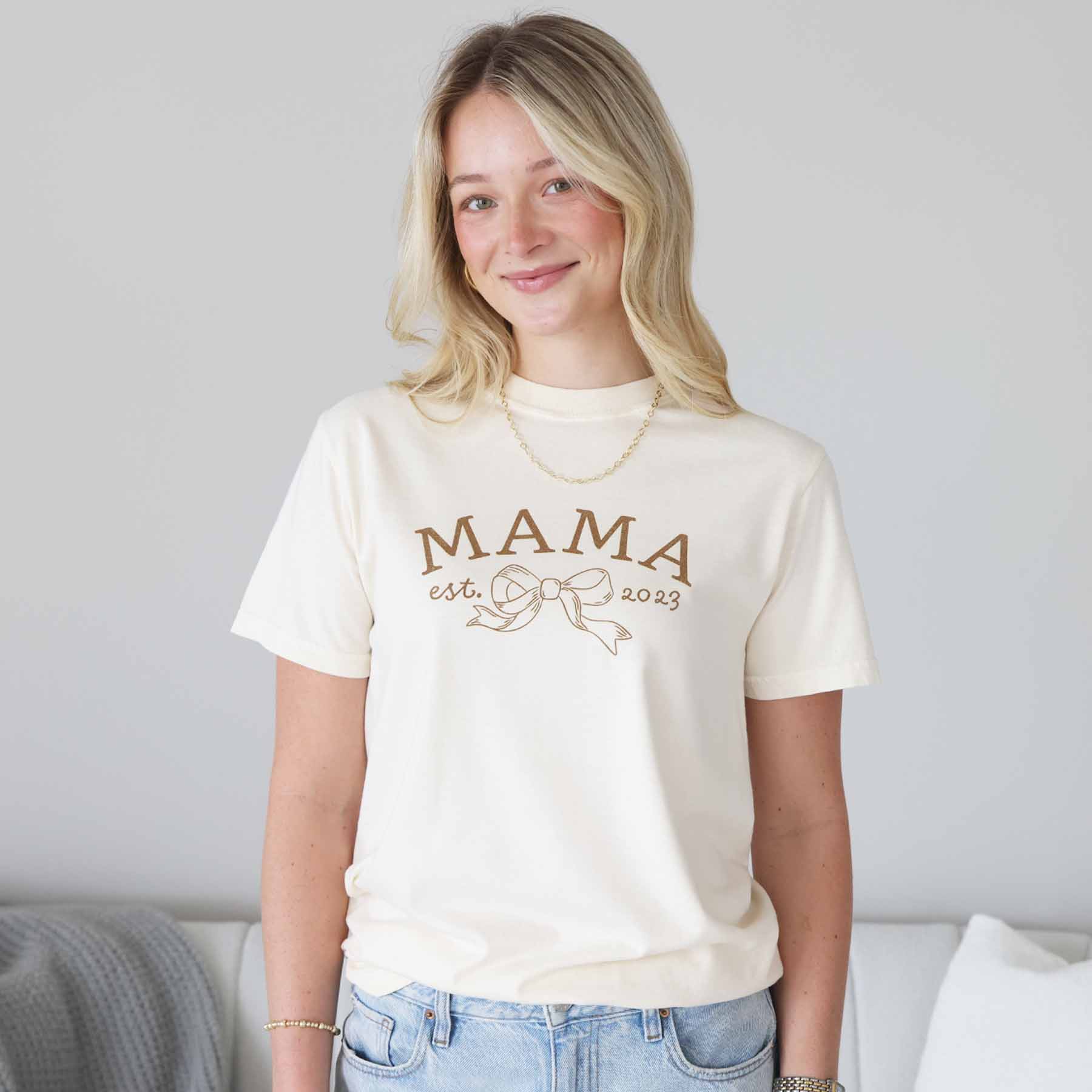 Personalized Mama Bow Est. Graphic Tee | Ivory - Image 4