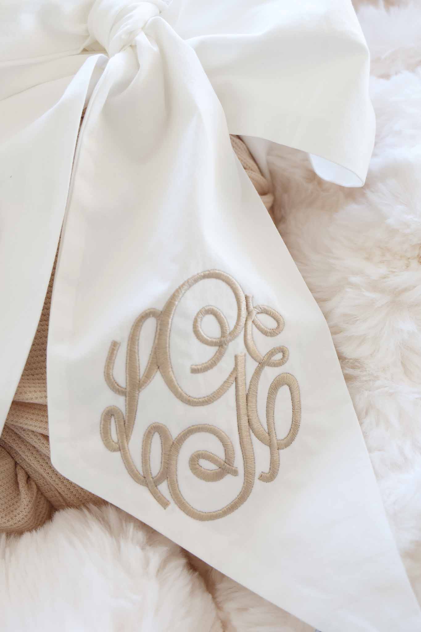 Personalized Newborn Bow Sash | Ivory - Image 2