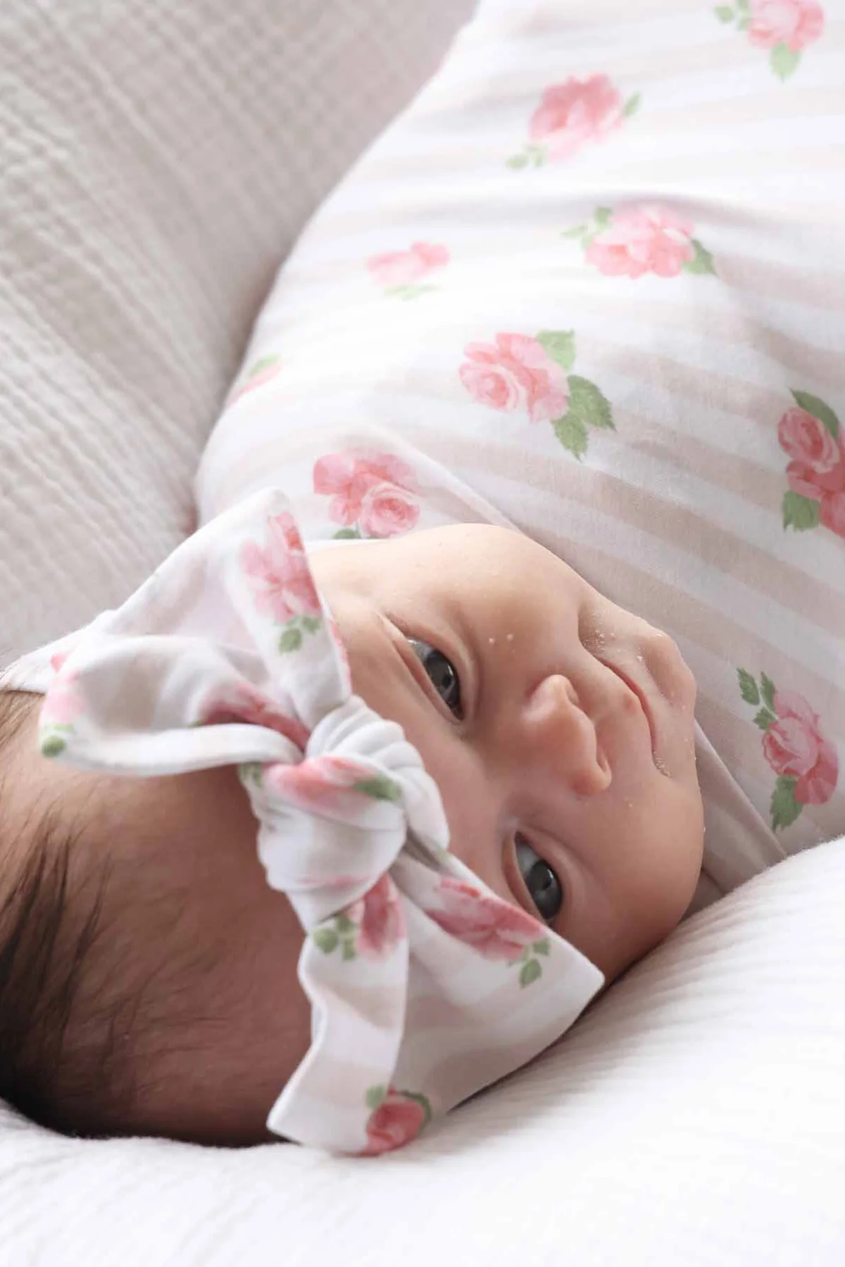 Rosy & Cozy Knit Large Bow Headwrap - Image 3