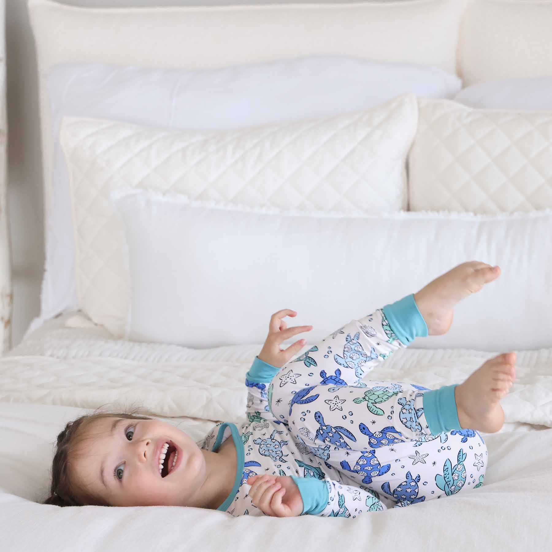 Sea Turtle Splash Two Piece Pajama Set - Image 14