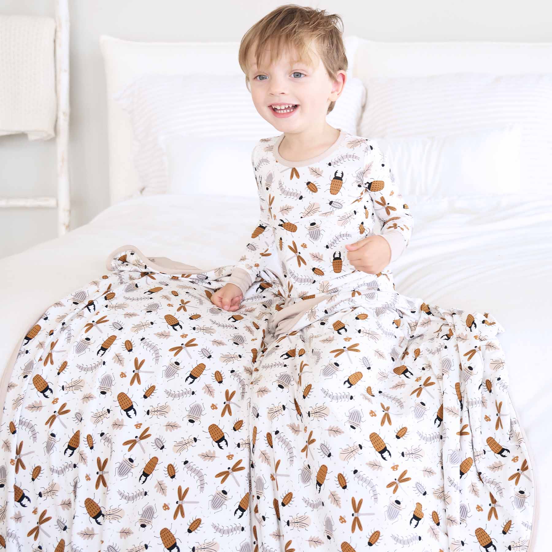 Snuggle Bug Double Sided Bamboo Blanket - Image 4