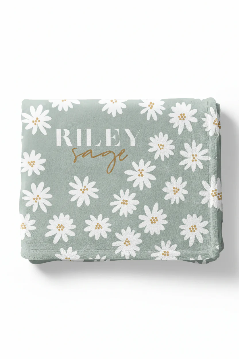 Soft Green Daisy Personalized Toddler Blanket