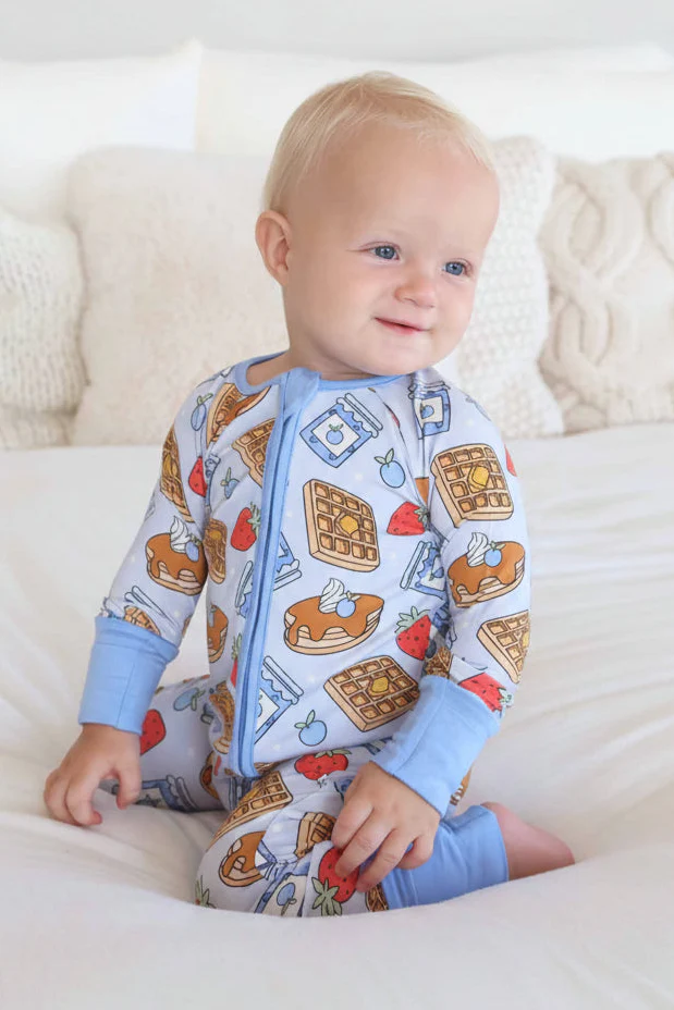 Sweet Stacks Convertible Zip Romper | Blue