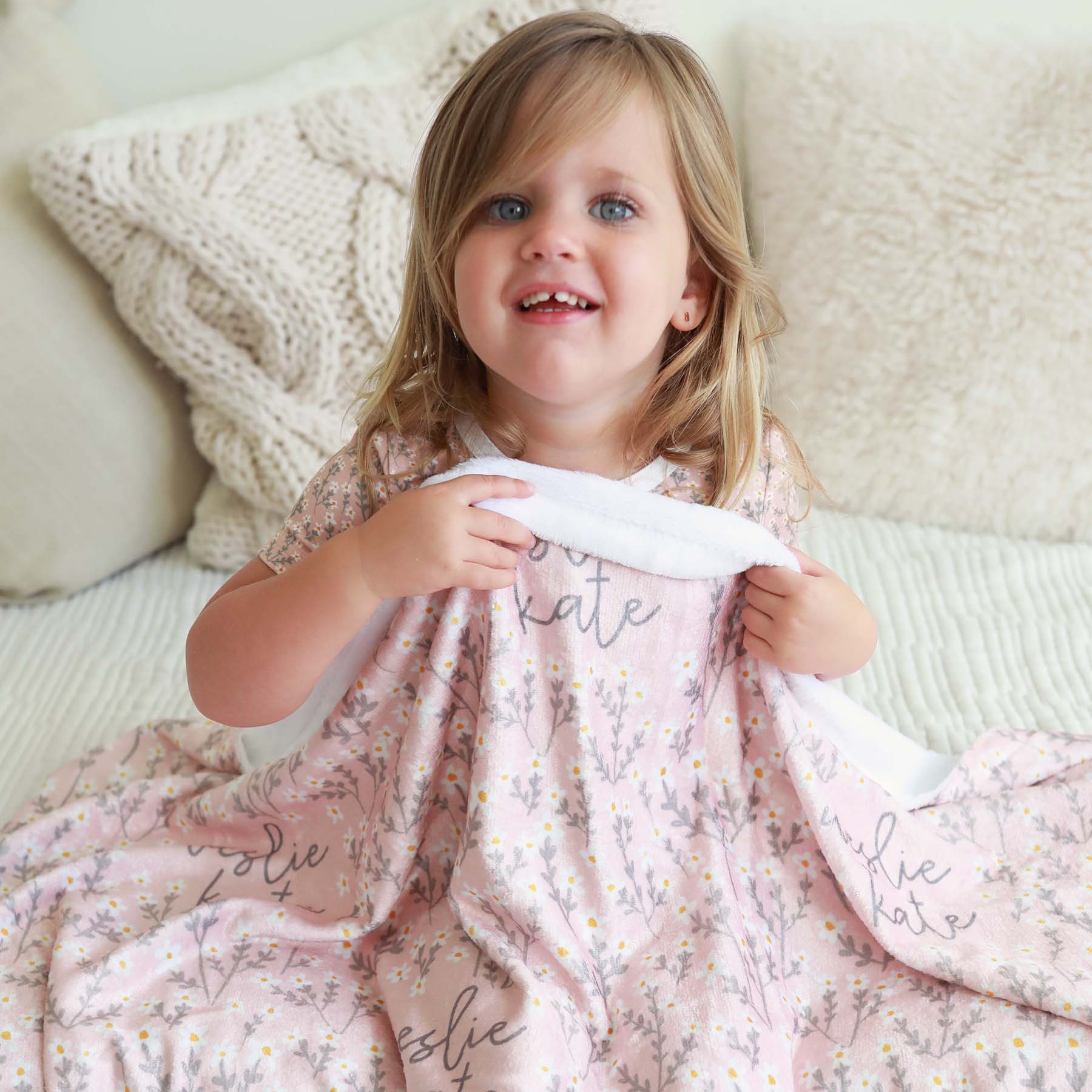 Weslie's Wildflower Personalized Kids Blanket - Image 2
