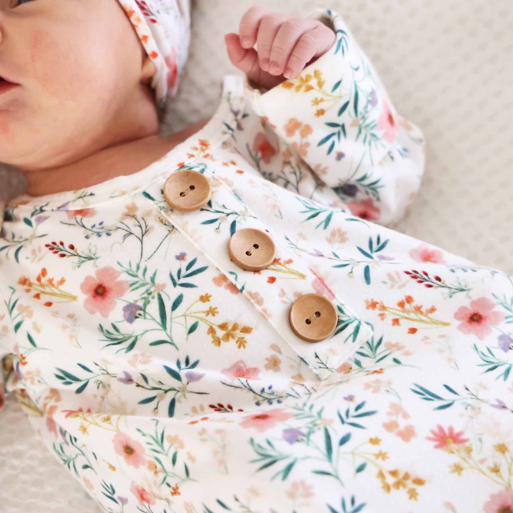 Winnie's Wildflowers Newborn Baby Knot Gown & Hat Set - Image 3